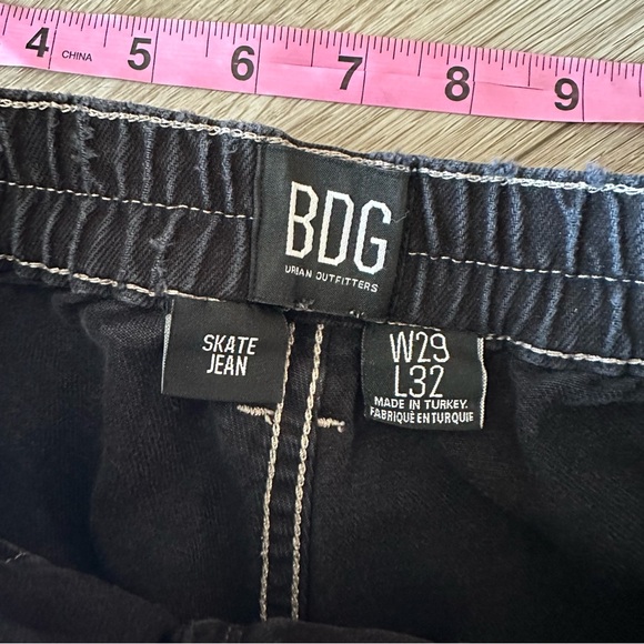 Bdg high waisted contrast stitch skate jean - Picture 5 of 8